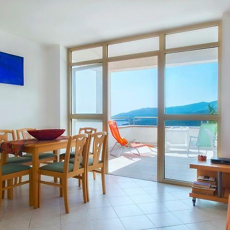Lily Apartment Rabac Eksteriør bilde